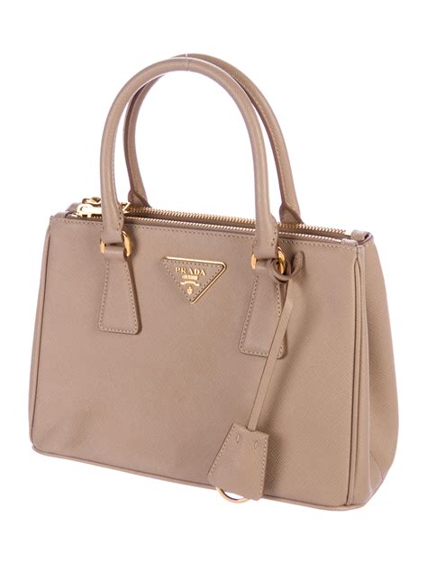 prada saffiano mini double zip tote beige|prada saffiano lux tote small.